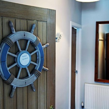 Mermaid Apartment - Sea Front Apartment With Views Saundersfoot Extérieur photo